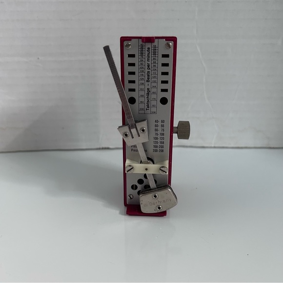 Wittner super mini-taktell metronome, ruby - Picture 9 of 9